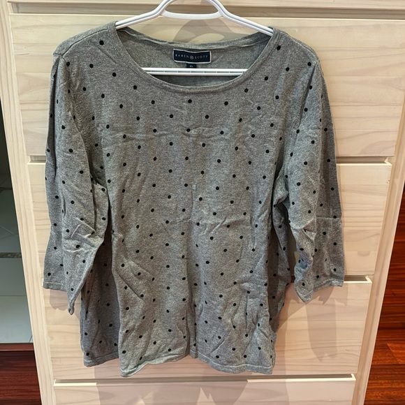 Polka dots light sweater - Picture 1 of 8